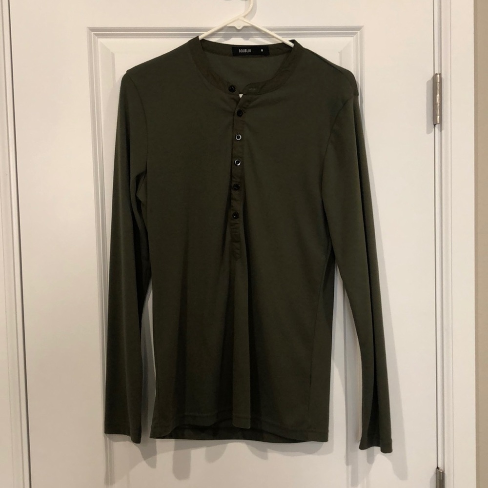 Long sleeve shirt
